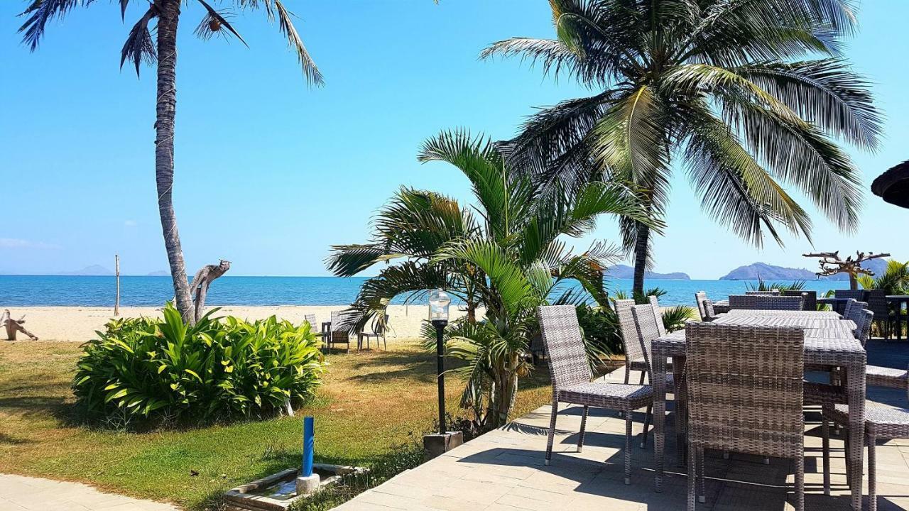 Luwansa Beach Hotel لابوان باجو المظهر الخارجي الصورة